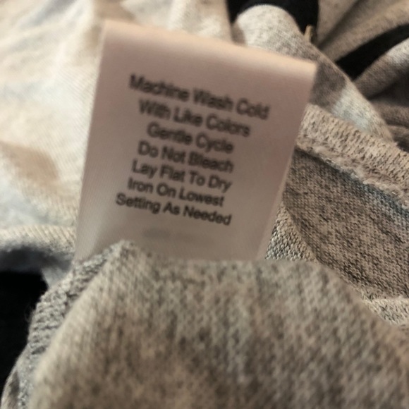 Gray Top with Black Sleeves & Detail, Open Back - Picture 6 of 7